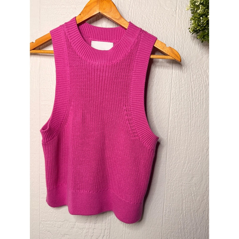 DEMI high CrewNeck sleeveless knit tank NWOT Fuji flower